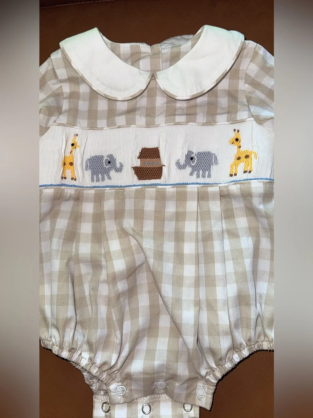 NWOT Stitchy Fish Noah’s Ark Smocked Safari Bubble Gingham Long Sleeve Size: 3M